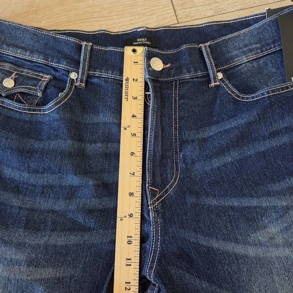 True Religion Jeans Mens 38x34 Ricky Flap SN Relaxed Dark Wash Stitch Denim